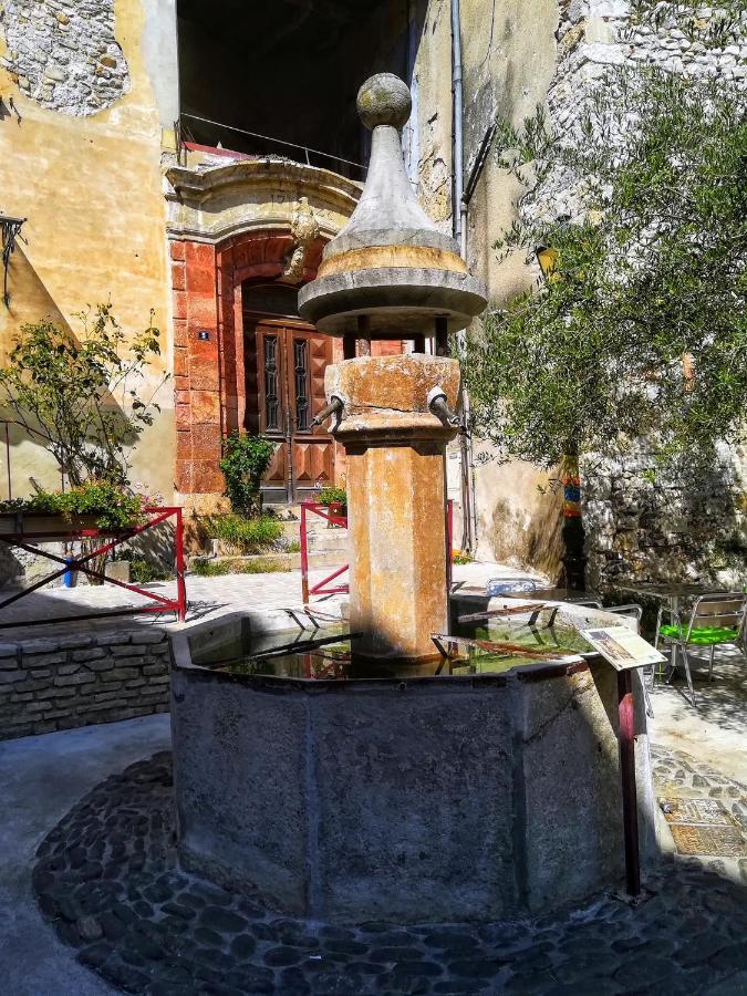 La Frigoule, Un Gite Au Coeur Du Parc Des Cevennes Generargues المظهر الخارجي الصورة